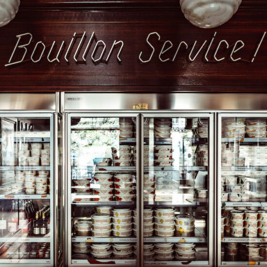 Bouillon Service Restaurant Paris