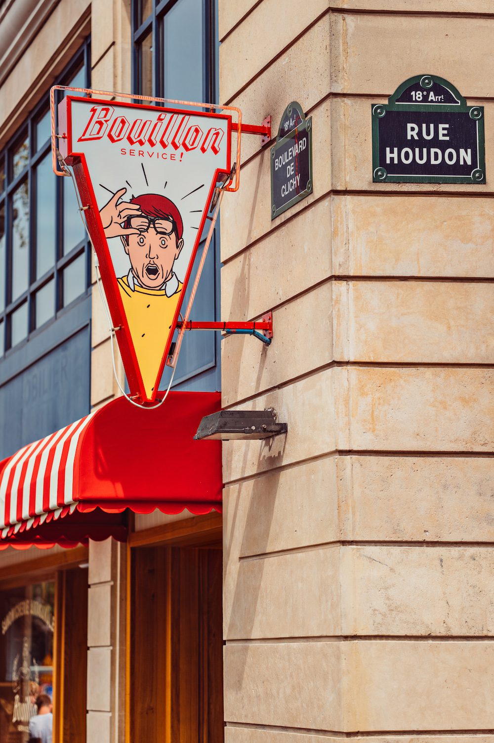 Bouillon-boutique-pigalle-badge