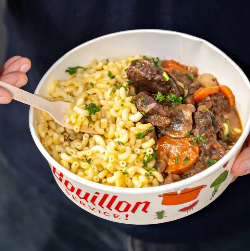 Bœuf bourguignon, smoked bacon & coquillettes